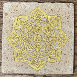 Vintage Classic Tavarin Natursten Laserindgraveret med guld 10 x 10 cm