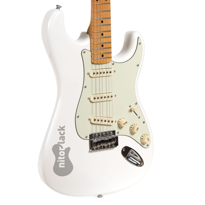 Finish CLASSIC WHITE
klassisk hvid finish, også kaldet af Gibson "Alpine White"